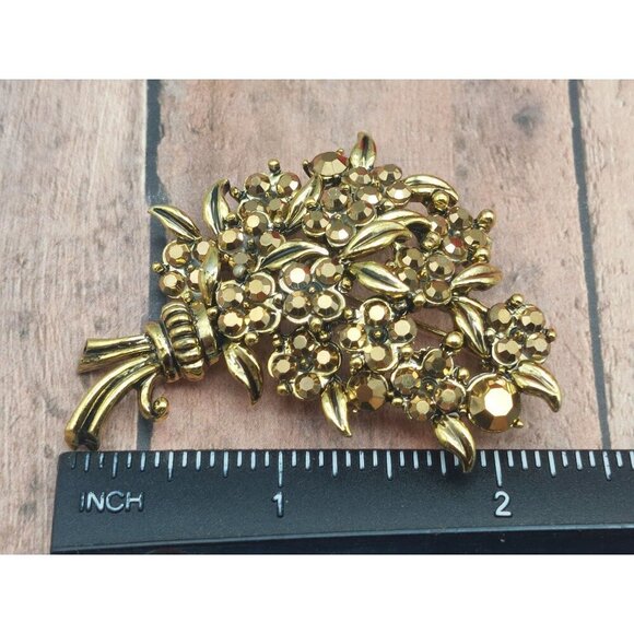 Vintage Hollycraft 1954 Gold Tone Marcasite Sparkly Brooch Pin Flower Bouquet - Picture 9 of 10